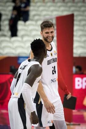 Basketball Shanghai 09 09 2019 FIBA Basketball World Championships World Cup World Championship Germany GER Canada CAN Maximilian Kleber Germany, No 24 Dennis Schröder Schroeder Germany, No 17 Schroder Schroder Jubel