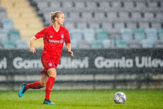 190911 Amanda Ilestedt of Bayern Munich during the Champions League match between Kopparbergs Gothenburg and Bayern Munich on September 11, 2019 in Gothenburg Photo Michael Erichsen BILDBYRAN Cop 89 Kopparbergs Gothenburg Gothenburg Bavaria Munich Bavaria Munich bbeng champions league womens dam football football soccer,  Copyright: MICHAELxERICHSEN BB190911BB137