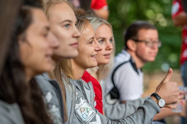 Anica Gudelj Torfrau, SV Union Halle , Jenice Funke SV Union Halle , Lea Gruber SV Union Halle and Julia Redder SV Union Halle Season opening with the fan club Saalemiezen at the Parkeisenbahn Peißnitzexpress SV Union Halle Neustadt Wildcats Handball 2 Bundesliga Saison 2019 2020 Copyright xVIADATAx xHolgerxJohnx Halle Saale Sachsen Anhalt Germany