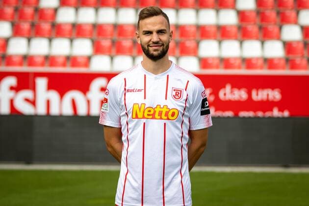 GER, football, men, 2 BL, season 2019 2020, portrait date, 18 07 2019, SSV Jahn Regensburg Benedikt Gimber SSV Jahn Regensburg 2 BL, portrait date 2019 2020,