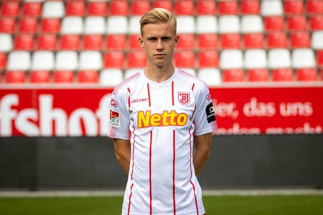 GER, football, men, 2 BL, season 2019 2020, portrait date, 18 07 2019, SSV Jahn Regensburg Nikolas Wähling SSV Jahn Regensburg 2 BL, portrait date 2019 2020,
