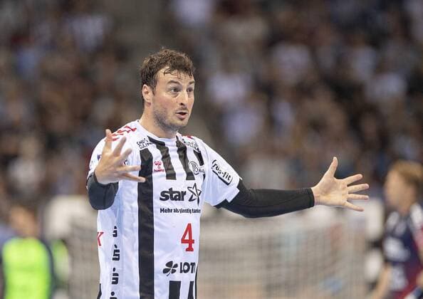 Domagoj DUVNJAK KI gesture, gesture, Handball Super Cup 2019, SG Flensburg Handewitt FL THW Kiel KI 32 31 in seven meter throwing, on 21 08 2019 in Duesseldorf Germany Â