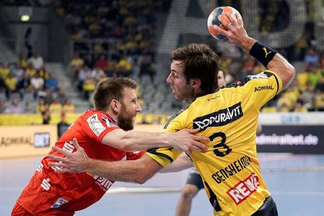 v li Gregor Thomann HBW, 8 , Uwe Gensheimer RNL, 3 , duel, game scene, duel, duel, tackle, tackling, dynamics, action, action, 12 09 2019, Mannheim, handball, Bundesliga, Rhein Neckar Löwen HBW Balingen Weilstetten xozx