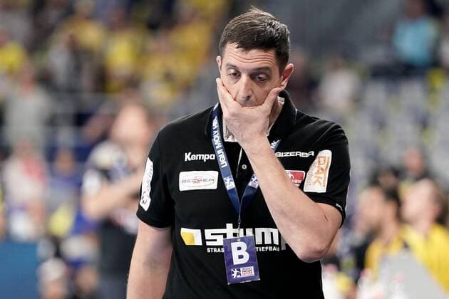 Jens Bürkle Trainer, Head Coach, HBW , single picture, action, action, disappointed looking, disappointment, frustration, disappointed, pessimistic, 12 09 2019, Mannheim, handball, Bundesliga, Rhein Neckar Löwen HBW Balingen Weilstetten, Germany xozx