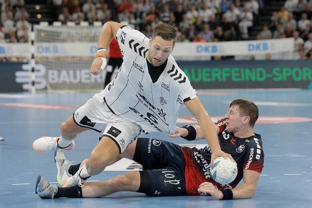 1 Handball Bundesliga THW Kiel Flensburg Handewitt, Kiel, 12 9 2019 Harald Reinkind Kiel, 6 in duel against Göran Johannessen Flensburg , 23 Copyright: xBEAUTIFULxSPORTS DRPx
