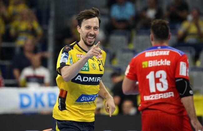 Handball, 1 Bundesliga Rhein Neckar Löwen HBW Balingen Weilstetten, 5 matchday on 12 09 2019, season 2019 20, ZmdZ, Patrick Groetzki 24, Rhein Neckar Löwen celebrating goal, Rhein Neckar Löwen HBW Balingen Weilstetten