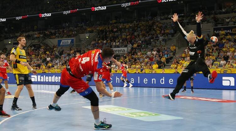Handball, 1 Bundesliga Rhein Neckar Löwen HBW Balingen Weilstetten, 5 Matchday on 12 09 2019, Season 2019 20, ZmdZ, Vladan Lipovina 4, Balingen Weilstetten fails because of Mikael Appelgren 1, Goalkeeper, Rhein Neckar Löwen , Rhein Neckar Löwen HBW Balingen Weilstetten