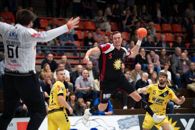 Lübbecke, Germany 13 09 2019 2 Handball Bundesliga 2019 2020 TuS N Lübbecke vs HSG Krefeld L R Norman Toth Krefeld , Jo Gerrit Genz Lübbecke Lübbecke Nordrhein Westfalen Germany Merkur Arena