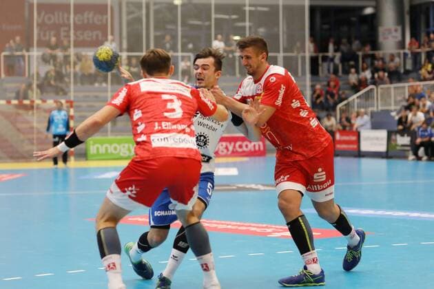 Jonas Ellwanger 3,Tomas Sklenak 5 Huettenberg GER,Handball,2 Bundesliga, Tusem Essen TV Huetenberg ,Essen, Stadion Am Hallo Essen Copyright: xEIBNER RonaldxBrendelx EP_RBL