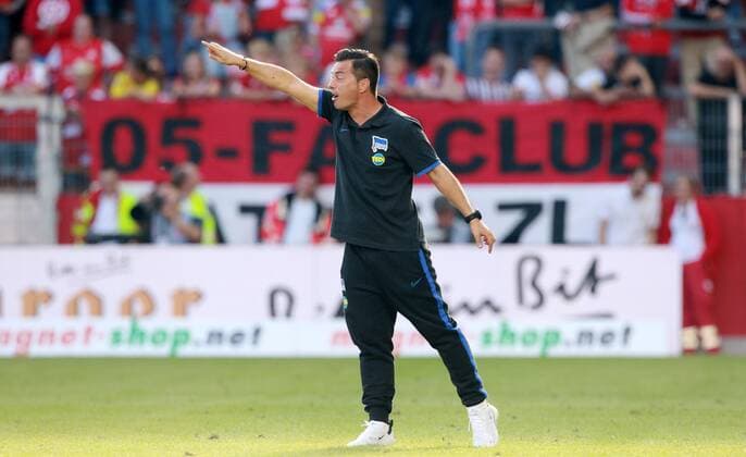 Ante Covic Trainer Hertha BSC , Football, 1 Bundesliga 1 FSV Mainz 05 Hertha BSC, 4 Matchday on 14 09 2019, Season 2019 20, ZmdZ, According to the rules of the DFL German Football League it is prohibited, to use or have used photographs taken in the stadium and or from the match in the form of sequence images and or video-like photo sequences DFL regulations prohibit any use of photographs as image sequences and or quasi video 1 FSV Mainz 05 Hertha BSC