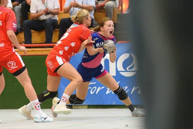 Bo van Wetering TusSies Metzingen 7 vs Saskia Fackel Kurpfalz Baeren 22 TusSies Metzingen, Handball, HBF, League game, 14 09 2019, Photo TBaur Eibner Kurpfalz Baeren vs TusSies Metzingen Ketsch Copyright: xEIBNER TobiasxBaurx EP_TBR