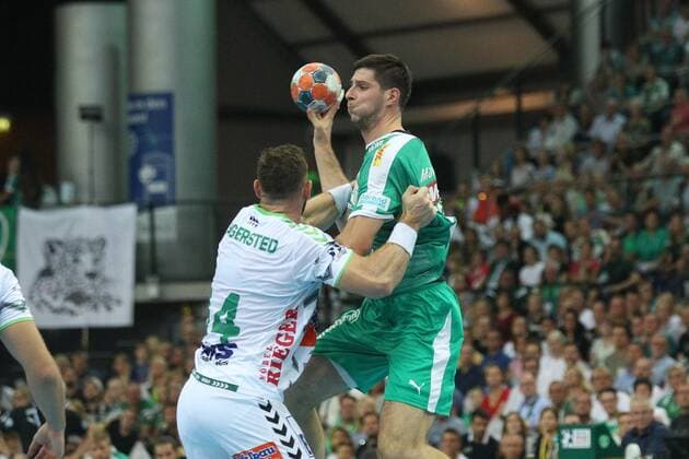 SC DHfK Leipzig vs FA Goeppingen, Liqui Moly HBL, 15 09 19 Handball, 1 Bundesliga, Season 2019 2020, 5 Matchday SC DHfK Leipzig vs FRISCH AUF Goeppingen on 15 09 19 in the Arena Leipzig Im Bild Jacob BAGERSTED 14, FA Goeppingen vs Marko MAMIC 22, SC DHfK Leipzig Copyright: xBEAUTIFULxSPORTS JanxKaeferx
