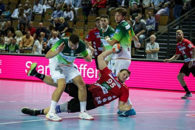 Germany,Wetzlar, Rittal Arena, 15 09 2019, Handball,1 Liqui Moly HBL Bundesliga, 5 Matchday, HSG Wetzlar HSG Nordhorn Lingen Picture v li Nils Torbruegge HSG Wetzlar, 18 ,Dominik Kalafut Nordhorn Lingen, 95 ,Olle Forsell Schefvert HSG Wetzlar, 25 Copyright: HMBxMedia ThomasxJäger