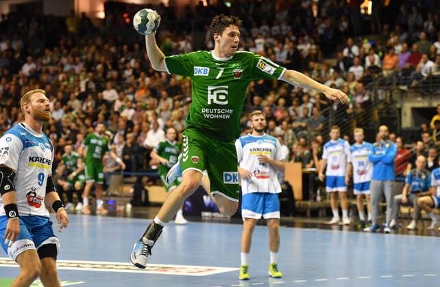 Kevin Struck Füchse , at the throw Füchse Berlin TVB Stuttgart 1 Bundesliga, DKB Handballbundesliga, 2019 2020 Men, Men, Men, Handball, Germany, Germany, Max Schmeling Halle Berlin, 15 9 2019
