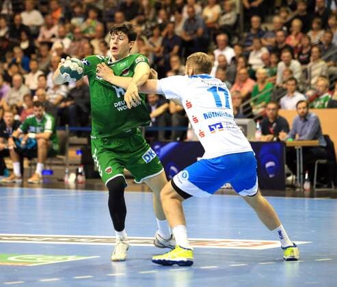 GER, DHB, 1 HBL, FUECHSE BERLIN VS TVB Stuttgart 15 09 2019, Max Schmeling Halle, Berlin, GER, DHB, 1 HBL, FUECHSE BERLIN VS TVB Stuttgart, DHB regulations prohibit any use of photographs as image sequences and or quasi video in picture Simon Ernst Fuechse Berlin 2 , Samuel Roethlisberger Stuttgart 17 nordphotox xEngler nph00076