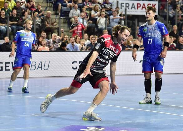 15 09 2019 Handball 1 Bundesliga DKB HBL Season 2019 2020 05 Matchday HC Erlangen Metropolregion Nürnberg HCE TBV Lemgo Lippe OGo Alexander Reimann 44, TBV Lemgo Johannes Sellin 5, HC Erlangen HCE Dani Baijens 77, TBV Lemgo