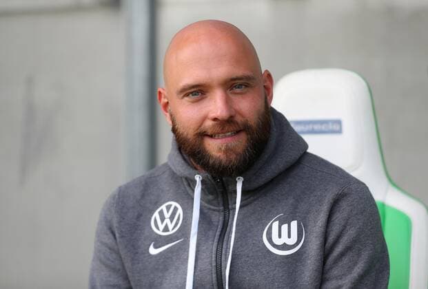 Wolfsburg vs. Hoffenheim, Women Wolfsburg, Germany 15 09 2019, FOßBALL VfL Wolfsburg vs. TSG 1899 Hoffenheim, Flyeralarm Womens Bundesliga, 2019 season 20 Head Coach Stephan Lerch VfL Wolfsburg Wolfsburg Wolfsburg