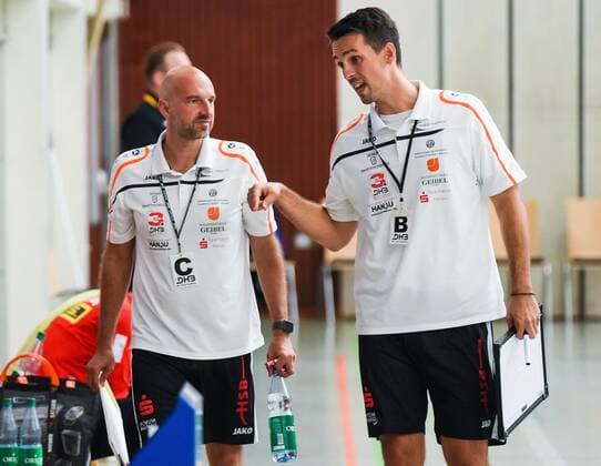 15 09 2019, xpsx, Handball 3 League, HSG Hanau SC DHfK Leipzig II v l Co Trainer Oliver Luecke HSG Hanau , Trainer Oliver Schulz HSG Hanau Hanau Hessen Germany DEU