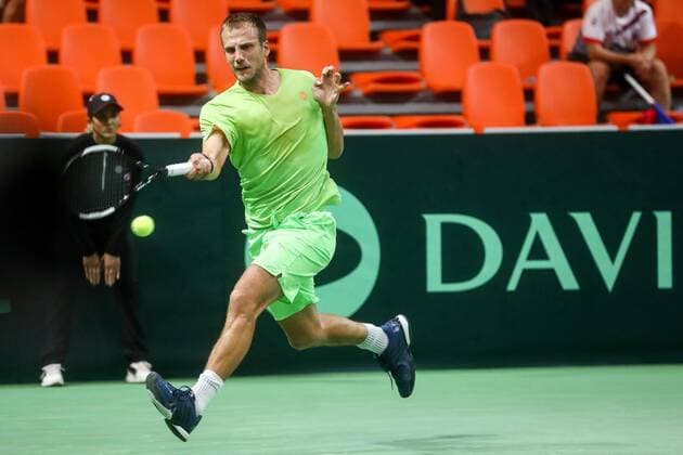 Zenica: Davis Cup, Bosnia and Herzegovina - Czech republic 15.09.2019., Husejin Smajlovic City Arena, Zenica, Bosnia and Herzegovina - Davis Cup meeting between Bosnia and Herzegovina and the Czech Republic.. Tennis match Mirza Basic - Jiri Vesely. Mirza Basic Bosnia and Herzegovina, Zenica  ArminxDurgut PIXSELL