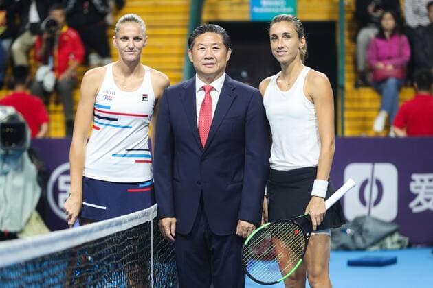 ZHENGZHOU, CHINA - SEPTEMBER 15: Karolina Pliskova (L) of Czech Republic poses with Petra Martic of Croatia prior to their singles final match on day seven of Zhengzhou Open 2019 at Zhongyuan Tennis Training Base Management Center on September 15, 2019 in Zhengzhou, Henan Province of China.  Copyright: xVCGx CFP111249287136 