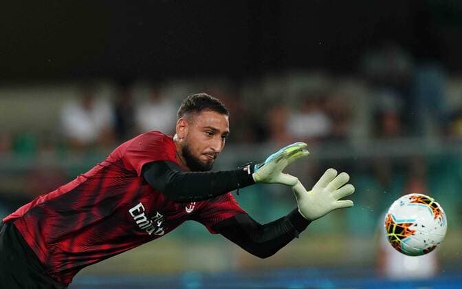 Photo LaPresse - Spada September 15 2019 Verona ( Italy ) Soccer A.C. Milan- Season 2019-2020 - Serie A - Hellas Verona vs AC Milan In the pic: Gianluigi Donnarumma  Copyright: xSpada LaPressex