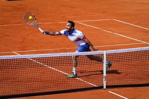 Dominican players Nick Hardt (out of frame) and Víctor Estrella (pictured) in action against Uruguayans Martin Cuevas and Pablo Cuevas during a doubles match for Group I of the American Zone of the Davis Cup, in Montevideo, Uruguay, 15 September 2019. Uruguay vs. Dominican Republic !ACHTUNG: NUR REDAKTIONELLE NUTZUNG!  Copyright: xRaúlxMartínezx AME7798 20190915-637041792373939402