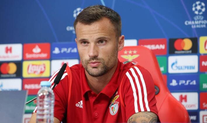 RB Leipzig Press conference Football Champions League Lisbon, 16 09 2019, Est‡dio da Luz, Football, UEFA Champions League, Group G, 1 matchday , Benfica Lisbon vs RB Leipzig , Press conference the day before the match , Im Bild Haris Seferovic 14, Benfica , UEFA regulations prohibit any use of photographs as image sequences and or quasi video