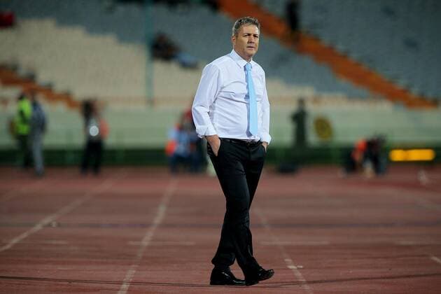 Head coach Dragan Skocic of Sanat naft abadan reacts during the persian gulf pro league match between Perspolis FC and Sanat naft abadan at Azadi Stadium on Sep 16, 2019 in Tehran, Iran.(Photo By Amirhossein Kheirkhah) 