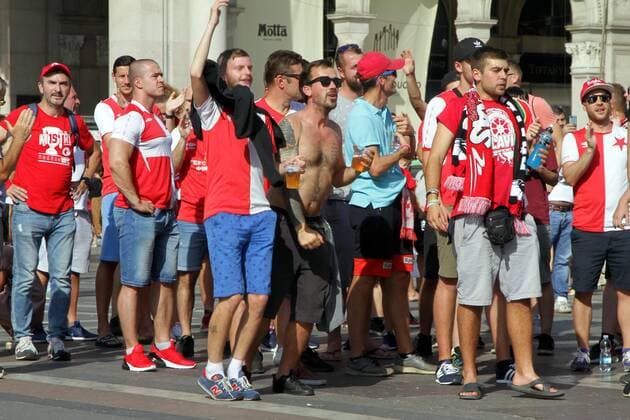 FANS ULTRAS SLAVIA PRAGUE OCCUPANO PIAZZA DUOMO FUMOGENI AND CHOIRS IN VIEW OF THE CHAMPION WITH INTER THIS EVENING Editorial Usage Only  Copyright: xSALMOIRAGOxFOTOGRAMMAx xIPAx