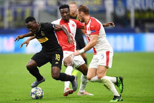 Kwadwo Asamoah of Fc Internazionale, Vladimir Coufal of Slavia Praha Milano 17-9-2019 Stadio Giuseppe Meazza Football Champions League 2019 2020 FC Internazionale - Slavia Praha Photo Image Insidefoto antoniettaxbaldassarre