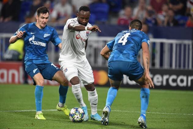 Moussa Dembele (lyon) vs Yordan Osorio (zenith) FOOTBALL : Lyon vs Zenith Saint-Petersbourg - Phase de groupe Ligue des Champions - 17 09 2019 FredericChambert Panoramic 