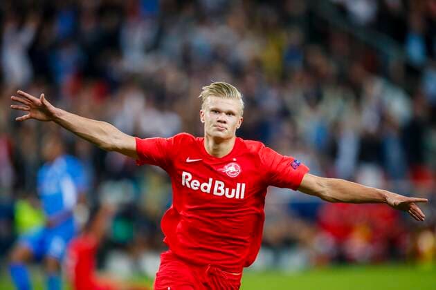 SOCCER - CL, RBS vs Genk SALZBURG,AUSTRIA,17.SEP.19 - SOCCER - UEFA Champions League, group stage, Red Bull Salzburg vs KRC Genk. Image shows the rejoicing of Erling Haaland (RBS). GEPAxpictures xJasminxWalter