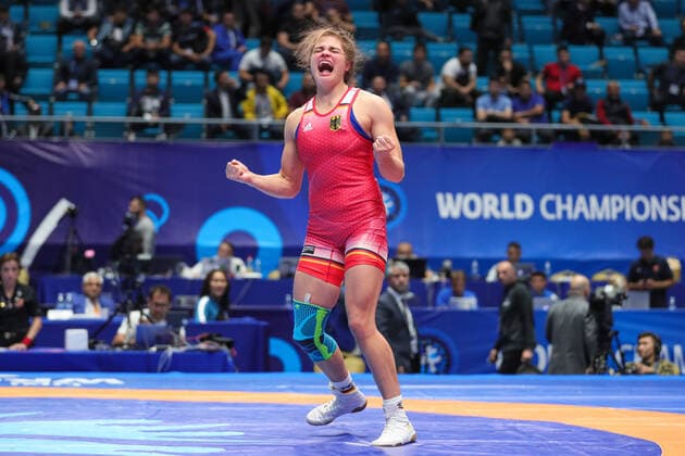 Bilder des Jahres 2019, Sport 09 September Sport Themen der Woche KW38 Sport Bilder des Tages World Wrestling Championship 2019 WW 68kg - Anna Carmen SCHELL (GER) df. Agnieszka Jadwiga WIESZCZEK KORDUS (POL) *** World Wrestling Championship 2019 WW 68kg Anna Carmen SCHELL GER df Agnieszka Jadwiga WIESZCZEK KORDUS POL