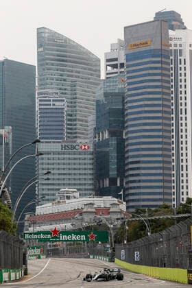 Motorsports: FIA Formula One World Championship, WM, Weltmeisterschaft 2019, Grand Prix of Singapore, 44 Lewis Hamilton (GBR, Mercedes AMG Petronas Motorsport), Singapore Singapore