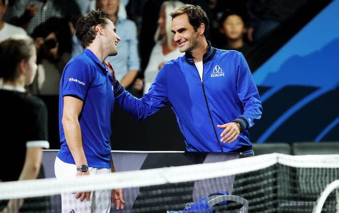 TENNIS - Laver Cup 2019 GENEVA,SWITZERLAND,20.SEP.19 - TENNIS - Laver Cup, Team Europe vs Team World. Image shows Dominic Thiem (AUT) and Roger Federer (SUI). GEPAxpictures xMatthiasxHauer