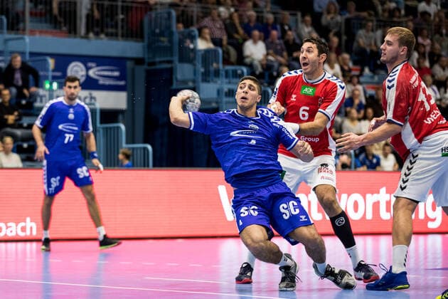 2 Handball Bundesliga VfL Gummersbach HSV Hamburg Yonathan Dayan 4, VfL Gummersbach , Blazenko Lackovic 6, HSV Hamburg , 2 Handball Bundesliga VfL Gummersbach HSV Hamburg Gummersbach, Schwalbe arena Copyright: xBEAUTIFULxSPORTS Wunderlx