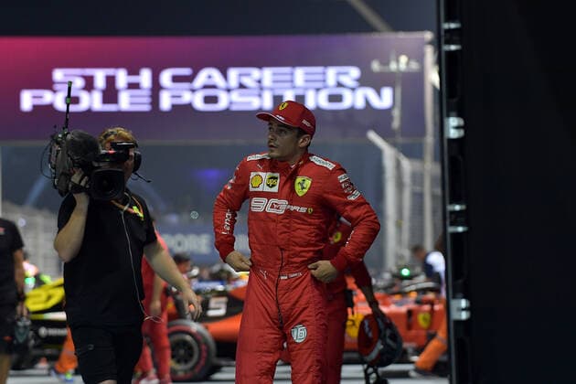 FORMULA 1 2019 SINGAPORE AIRLINES SINGAPORE GRAND PRIX 21 09 2019, Marina Bay Street Circuit, Singapore, FORMULA 1 2019 SINGAPORE AIRLINES SINGAPORE GRAND PRIX, in the picture pole position for Charles Leclerc MCO 16 , Scuderia Ferrari Mission Winnow, 2 starting places for Lewis Hamilton GB 44 , Mercedes AMG Petronas Motorsport, 3 starting places for Sebastian Vettel GER 5 , Scuderia Ferrari Mission Winnow nordphotoxBratic nph00250