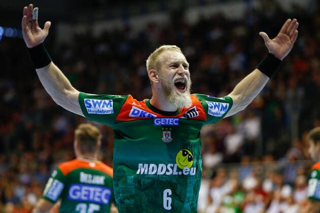 22 09 2019, xtgx, Handball Liqui Moly HBL, SC Magdeburg Rhein Neckar Loewen emspor, v l Matthias Musche Magdeburg, 6 calls on fans for support, gives instructions, gestures with arms, gesticulate, gives instructions GETEC Arena