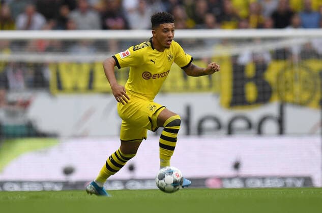 Football 1 League, Season 2019 2020, 5 Matchday, Eintracht Frankfurt Borussia Dortmund on 22 09 2019 in Frankfurt Hessen Single action, Jadon SANCHO, BVB Borussia Dortmund, whole figure, DFL REGULATIONS PROHIBIT ANY USE OF PHOTOGRAPHS AS IMAGE SEQUENCES AND OR QUASI VIDEO Copyright: xKirchner ChristopherxNeundorfx