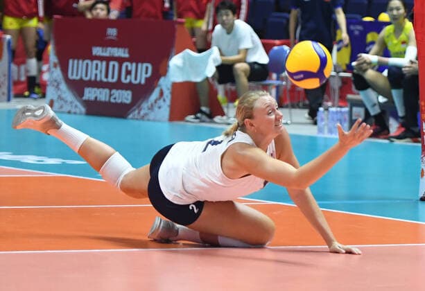 (190923) -- SAPPORO, Sept. 23, 2019 -- Jordyn Poulter of the United States competes during the Round Robin match between China and the United States at the 2019 FIVB Women s World Cup in Sapporo, Japan, Sept. 23, 2019. ) (SP)JAPAN-SAPPORO-VOLLEYBALL-WOMEN S WORLD CUP-CHN VS USA HexCanling 