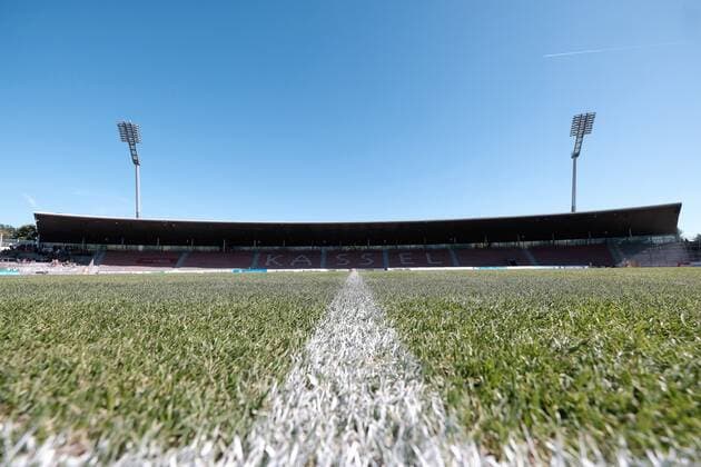 21 09 2019 xkhx Kassel, Auestadion Hessenliga Season 2019 2020 KSV Hessen Kassel vs. TuS Dietkirchen Symbolfoto The main stage in the Kassel Auestadion from the centre line