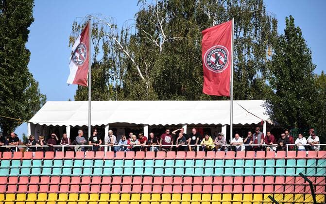 Football, Men, Regionalliga Nordost, Season 2019 2020 9 Matchday , BFC Dynamo 1 FC Lok Leipzig 0 0 , Fans and flags of the BFC, 22 09 2019, Copyright: xMatthiasxKochx