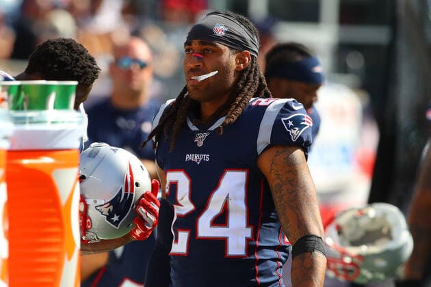 FOXBOROUGH, MA - SEPTEMBER 22: New England Patriots cornerback Stephon Gilmore (24) during the National Football League game between the New England Patriots and the New York Jets on September 22, 2019 at Gilette Stadium in Foxborough, MA. (Photo by Rich Graessle Icon Sportswire) NFL, American Football Herren, USA SEP 22 Jets at Patriots Icon190922297
