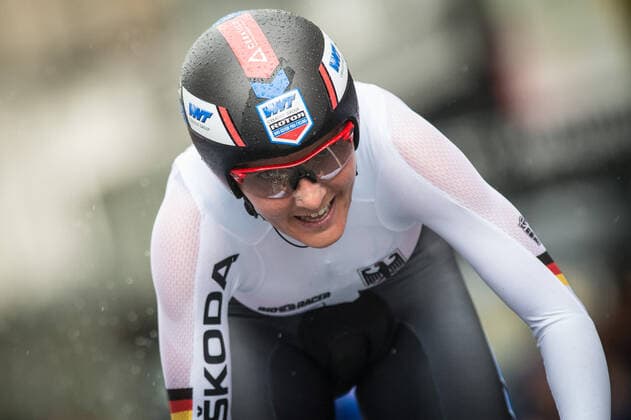 Lisa Brennauer GER National Team Germany WNT Rotor Pro Cycling Action Race Scene Landscape Landscape Horizontal Event Event Roads Bike World Championship Yorkshire Time Trial Women Elite Ripon to Harrogate 30 3 km Location Harrogate Region Yorkshire Land Country Great Britain Date Date 24 09 2019 Stiehl Photography