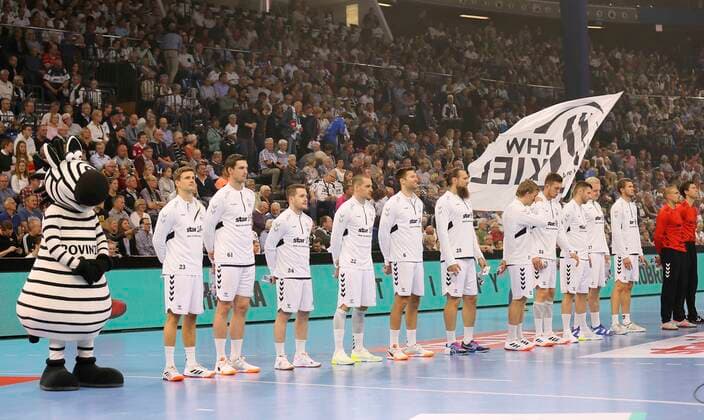 Photo Team presentation Kiel before the kickoff Handball Men Champions League at Mi 25 09 2019 THW Kiel HC Meshkov Brest