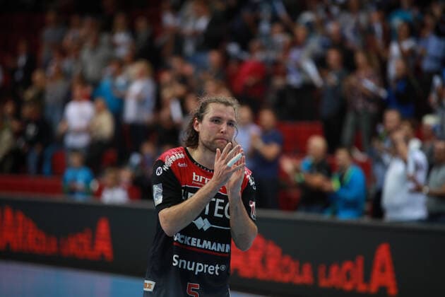 Johannes Sellin HC Erlangen after end of game TVB 1898 Stuttgart HC Erlangen, DHB Cup, 1 8 Final on 25 09 2019 Stuttgart Copyright: xEIBNER Benjamin_Laux EP_BLU