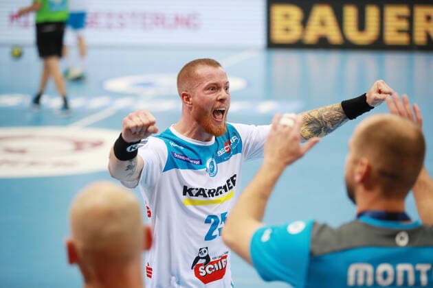 Jubilee at Patrick Zieker TVB 1898 Stuttgart TVB 1898 Stuttgart HC Erlangen, DHB Cup, 1 8 Final on 25 09 2019 Stuttgart Copyright: xEIBNER Benjamin_Laux EP_BLU