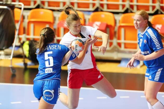 Handball, Damen, EM Qualifikation, Polen - Färöer 2019.09.25 Kwidzyn Pilka reczna Mecz Kwalifikacyjny Mistrzostw Europy w Pilce Recznej Kobiet 2020 Polska - Wyspy Owcze N z Karolina Kochaniak Foto Piotr Matusewicz PressFocus 2019.09.25 Kwidzyn Women handball EHF Euro 2020 Poland - Faroe Islands Karolina Kochaniak Credit: Piotr Matusewicz PressFocus NEWSPIX.PL --- Newspix.pl  20190925_PF_PM206