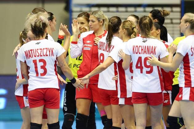 Handball, Damen, EM Qualifikation, Polen - Färöer 2019.09.25 Kwidzyn Pilka reczna Mecz Kwalifikacyjny Mistrzostw Europy w Pilce Recznej Kobiet 2020 Polska - Wyspy Owcze N z Sylwia Matuszczyk Joanna Drabik Foto Piotr Matusewicz PressFocus 2019.09.25 Kwidzyn Women handball EHF Euro 2020 Poland - Faroe Islands Sylwia Matuszczyk Joanna Drabik Credit: Piotr Matusewicz PressFocus NEWSPIX.PL --- Newspix.pl  20190925_PF_PM217