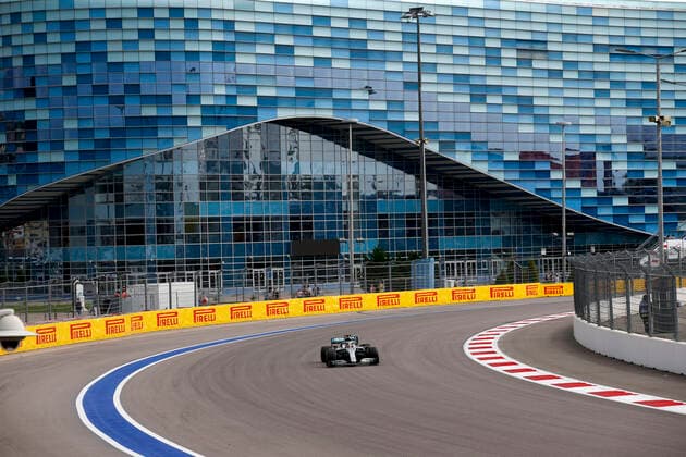 Motorsports: FIA Formula One World Championship, WM, Weltmeisterschaft 2019, Grand Prix of Russia, 44 Lewis Hamilton (GBR, Mercedes AMG Petronas Motorsport), Sochi Russia